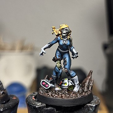 Image of the Model Invisible Woman - Zombie  