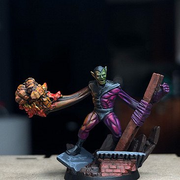 Image of the Model Super-Skrull  