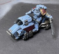 Primaris Outrider (ETB 8b)